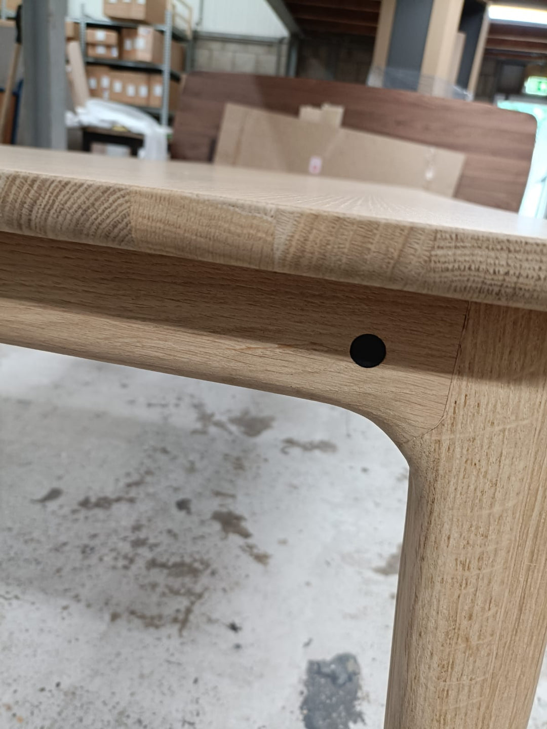 Houtmerk - Tafel Walden Massief hout - Rechthoek ronde hoek - SALE Tafels Houtmerk