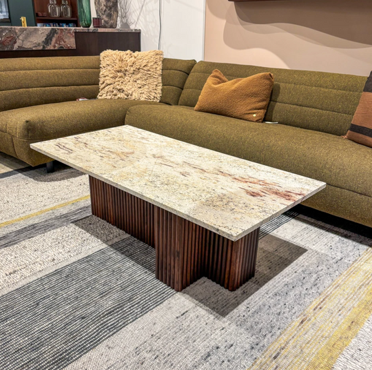 Salontafel - prototype massief hout en graniet - SALE Salontafels Houtmerk