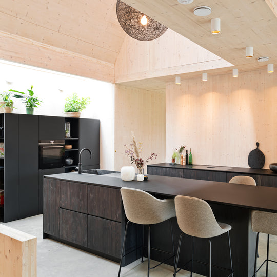 Inspirerende Keukenprojecten en Richtprijzen | Kosten van luxe maatwerk ...