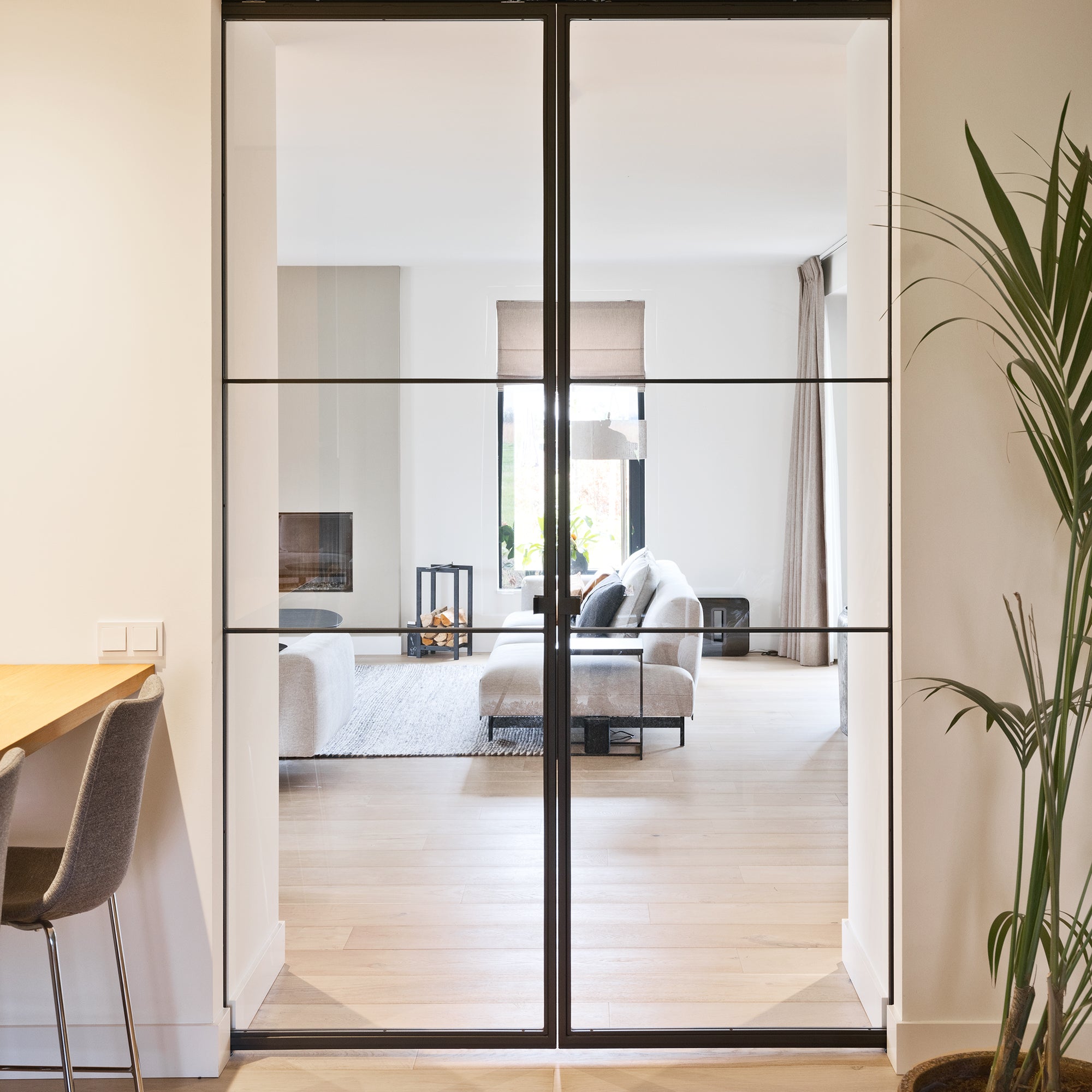 Houtmerk Domus® - En suite kast met stalen schuifdeuren - Massief eiken natuursteen Kasten Houtmerk