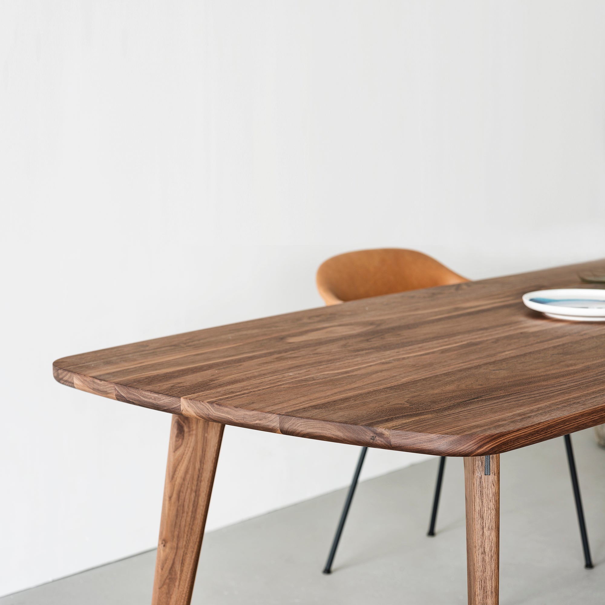 Houtmerk - Tafel Fjord Noten - Rechthoek afgerond - SALE Tafels Houtmerk